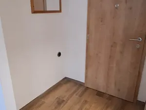 Pronájem bytu 2+kk, Praha - Čakovice, Bělomlýnská, 31 m2