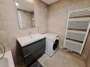 Pronájem bytu 3+kk, Brno, Fuchsova, 82 m2