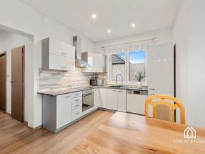 Prodej rodinného domu, Králův Dvůr, 110 m2