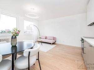 Pronájem bytu 2+kk, Praha - Žižkov, Květinková, 50 m2