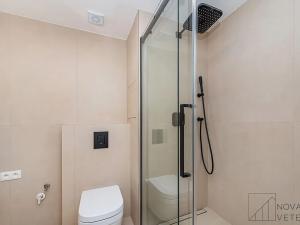 Prodej bytu 2+kk, Praha - Kobylisy, Třeboradická, 48 m2