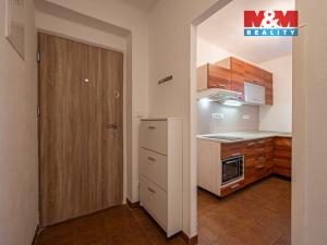 Pronájem bytu 3+1, Týnec nad Sázavou, Jílovská, 61 m2