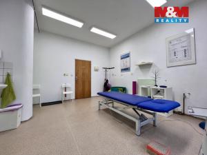 Pronájem obchodního prostoru, Ledeč nad Sázavou, Husovo náměstí, 62 m2