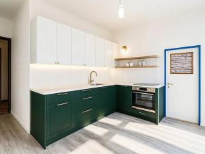 Prodej bytu 2+1, Prachatice, Malé náměstí, 56 m2