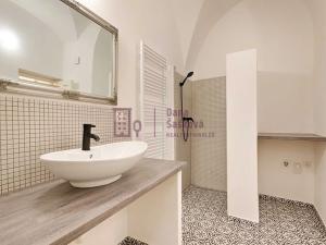 Pronájem bytu 2+1, Jindřichův Hradec, nám. Míru, 71 m2