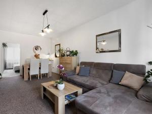 Pronájem bytu 2+1, Praha - Malešice, Bydžovského, 58 m2