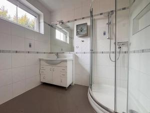 Prodej rodinného domu, Praha, U Markéty, 176 m2