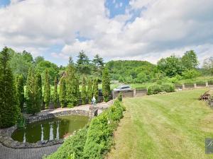 Prodej rodinného domu, Valkeřice, 270 m2