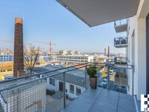 Pronájem bytu 2+kk, Praha - Vysočany, Čerpadlová, 60 m2