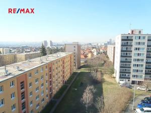 Pronájem bytu 2+kk, Praha - Malešice, U krbu, 51 m2