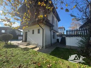 Prodej rodinného domu, Pomorie, Bulharsko, 146 m2