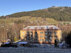 Prodej bytu 2+1, Smržovka, Klášterní, 65 m2