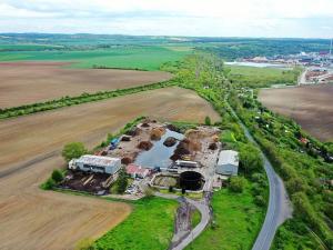 Prodej komerčního pozemku, Štětí, 43932 m2