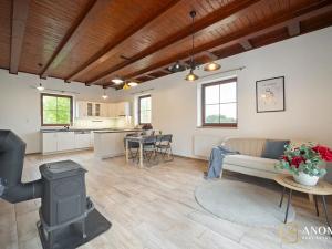 Prodej rodinného domu, Trhová Kamenice, 195 m2