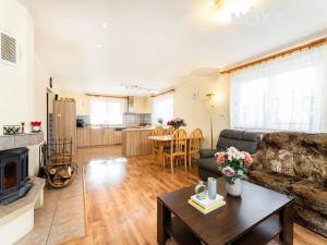 Prodej chaty, Soběslav, K Čerazi, 137 m2