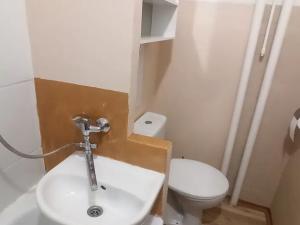 Pronájem bytu 1+1, Chrudim, Pardubická, 28 m2