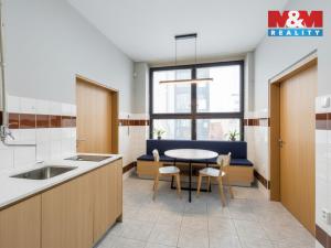 Pronájem obchodního prostoru, Kladno, Kordačova, 350 m2