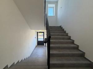 Pronájem bytu 1+kk, Milovice, Slepá, 23 m2