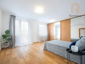 Prodej bytu 4+1, Praha - Troja, K Haltýři, 116 m2