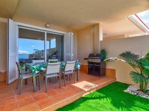 Prodej rodinného domu, Santiago del Teide, Španělsko, Plaza de Puerto Santiago, 130 m2