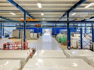 Pronájem výrobních prostor, Hrušky, Na aleji, 6941 m2