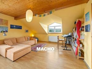 Prodej rodinného domu, Řitka, U vodojemu, 333 m2