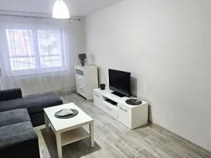 Pronájem bytu 1+1, Luštěnice, 34 m2