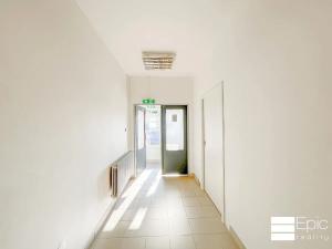 Pronájem výrobních prostor, Neratovice, Na Výsluní, 140 m2