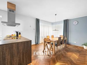 Pronájem rodinného domu, Únanov, 197 m2