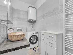 Prodej bytu 2+1, Liberec, Železniční, 64 m2