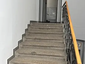 Pronájem kanceláře, Praha - Žižkov, Tovačovského, 58 m2