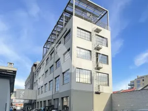 Pronájem kanceláře, Praha - Vysočany, Podkovářská, 456 m2