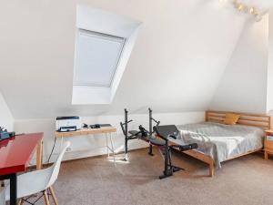 Pronájem rodinného domu, Praha - Kbely, Divišova, 187 m2