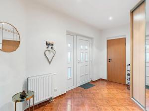 Pronájem rodinného domu, Praha - Kbely, Divišova, 187 m2