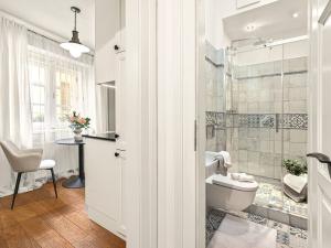 Prodej bytu 2+1, Praha - Malá Strana, Zámecká, 47 m2