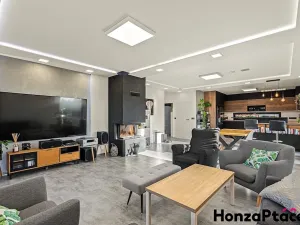 Prodej rodinného domu, Tuhaň, 147 m2