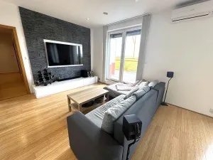 Prodej bytu 3+kk, Pohořelice, Znojemská, 115 m2