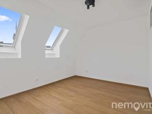 Pronájem bytu 3+kk, Praha - Žižkov, Roháčova, 89 m2