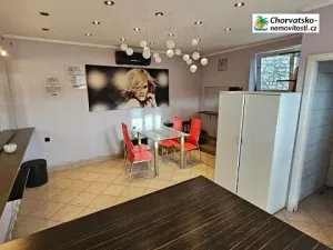 Prodej rodinného domu, Novi Vinodolski, Chorvatsko, 179 m2