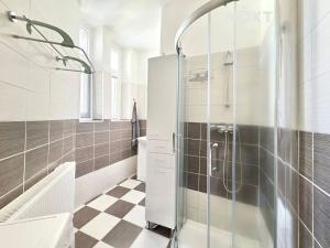 Prodej bytu 2+kk, Praha - Libeň, Na stráži, 49 m2