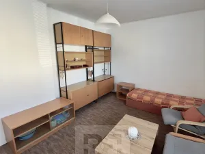 Pronájem bytu 3+kk, Kolešovice, 72 m2