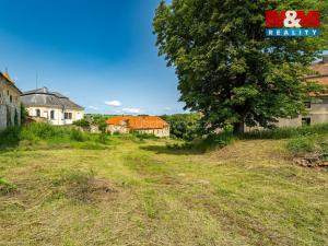 Prodej komerčního pozemku, Zvoleněves, 18484 m2