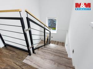 Prodej rodinného domu, Hrabyně, 188 m2