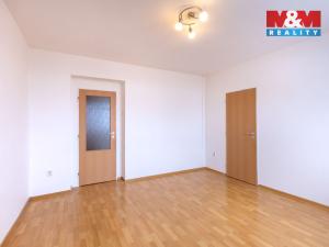 Prodej bytu 3+1, Slavětín, Nádražní, 65 m2