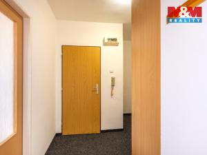 Prodej bytu 3+1, Slavětín, Nádražní, 65 m2