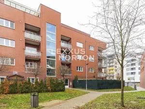 Prodej bytu 2+kk, Praha - Modřany, K Vystrkovu, 65 m2