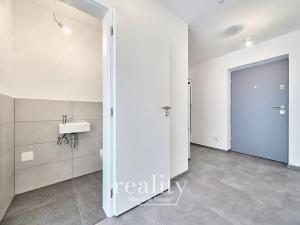 Pronájem bytu 2+kk, Znojmo, Hrušňová, 60 m2