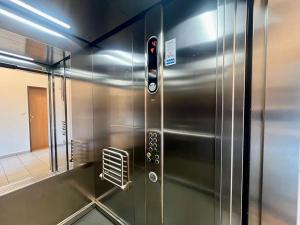 Pronájem bytu 3+kk, Praha - Čakovice, Bermanova, 81 m2