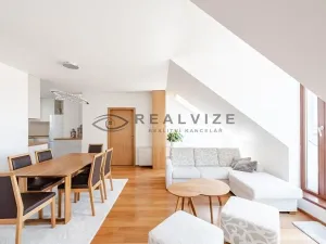 Pronájem bytu 3+kk, Hluboká nad Vltavou, Masarykova, 86 m2