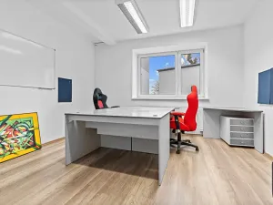 Prodej obchodního prostoru, Zlín, Bezručova, 1976 m2